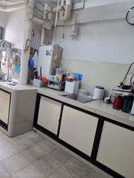 Blk 548 Jurong West Street 42 (Jurong West), HDB Executive #526518041